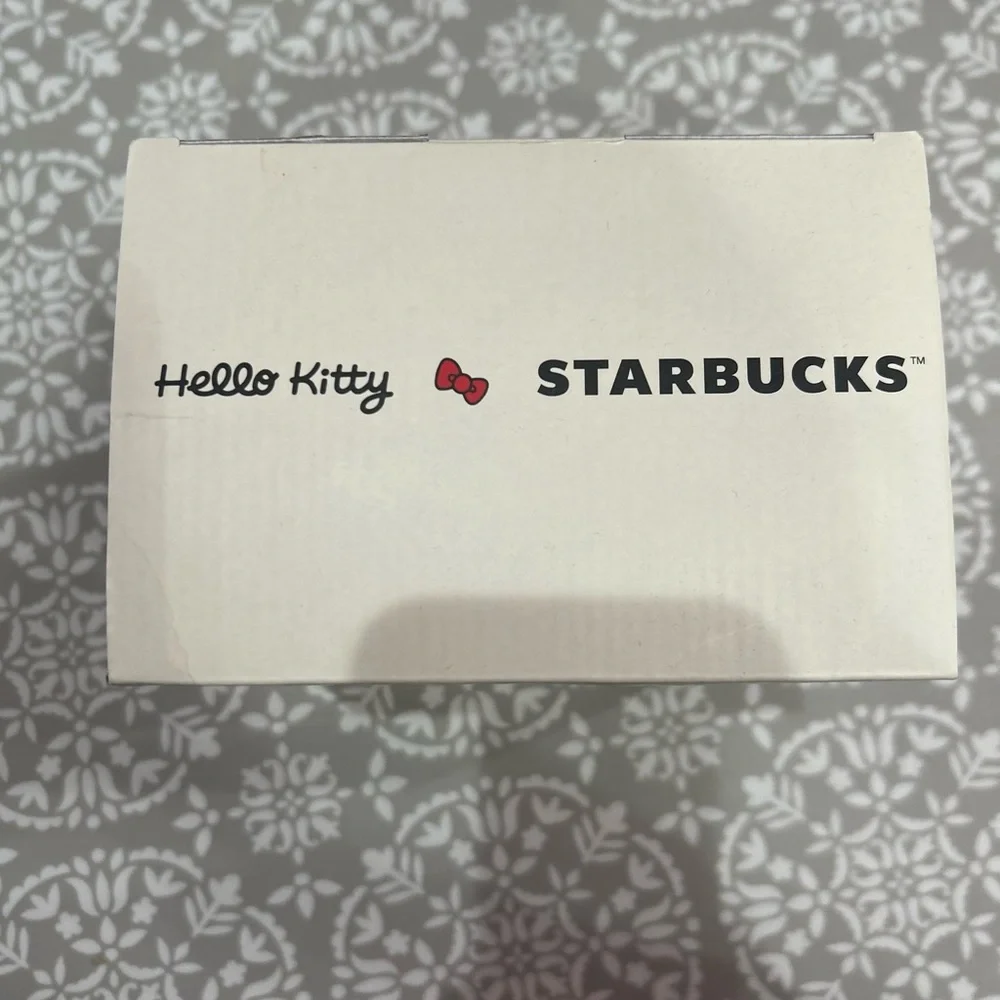 Hello Kitty Plush | BRAND NEW | Plush Perfect – Box Has Minor Water Damage - Picture 5 of 6